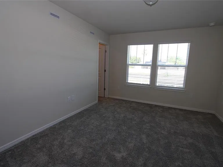 2606 Winsome Way — Photo 18