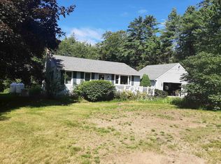 21 Peninsula Dr, Epping, NH 03042