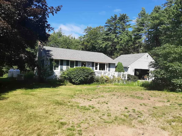 21 Peninsula Drive, Epping, NH 03042