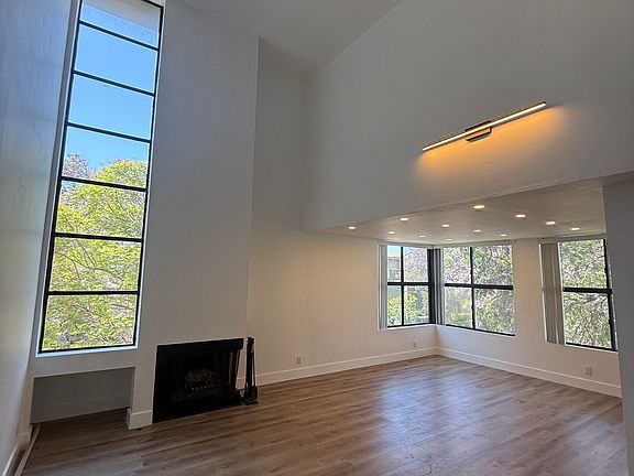 2nd image of 1600 Camden Ave APT 2