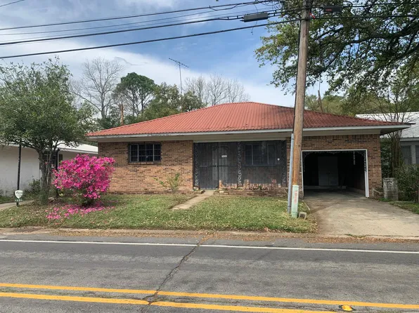 1420 Iberia St, New Iberia, LA 70560