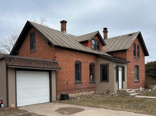 357 4th Ave, Stevens Point, WI 54481