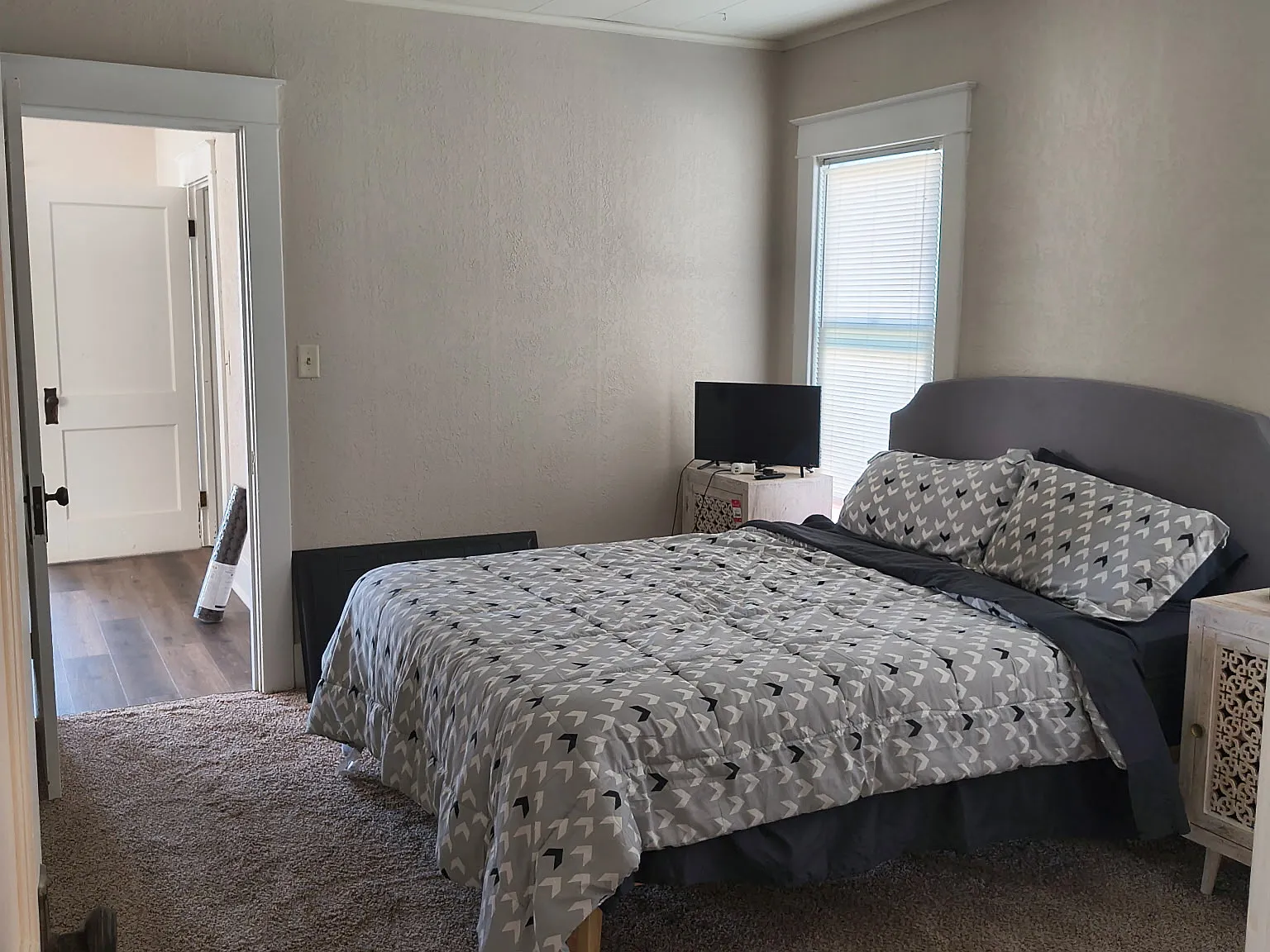 2 bed, 1600 sqft, $1,500 — Photo 3
