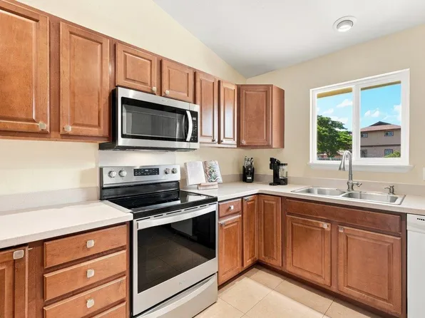 54 Waiapo St, Kihei, HI 96753
