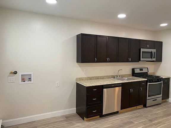 2nd image of 143 N 2nd St Floor 2
