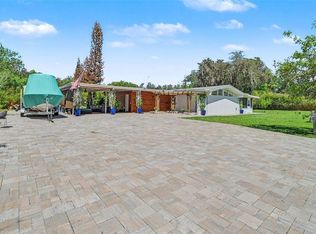 2207 Poinsettia Ln, Deland, FL 32724