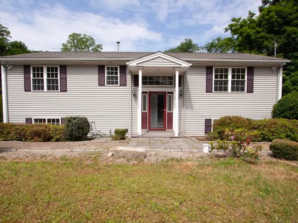 83 Ernest Ave, Worcester, MA 01604