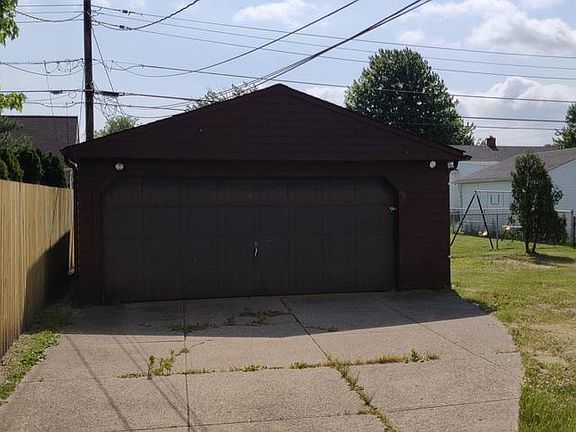 4th image of 5735 Somerdale Ave