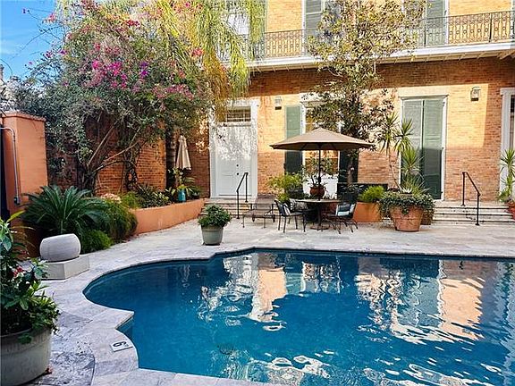 3rd image of 1350 Bourbon St APT 10