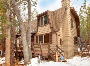 765 Spruce Ln, Sugarloaf, CA 92386