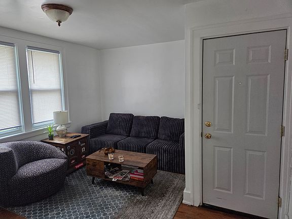 3rd image of 29 E Harry Ave #33
