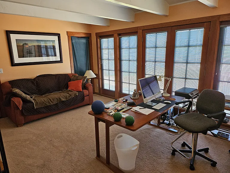 Den/office with 3/4 bath