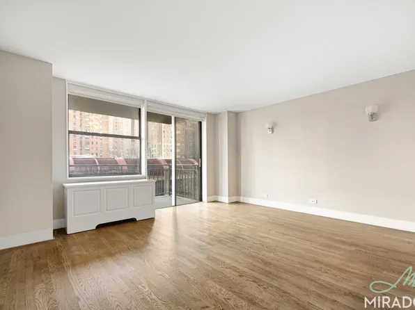 330 E 39th St, New York, NY