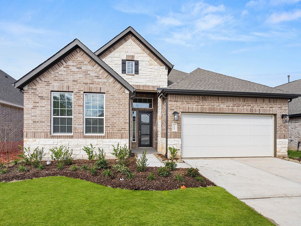1st image of 28813 Balanced Rock Dr