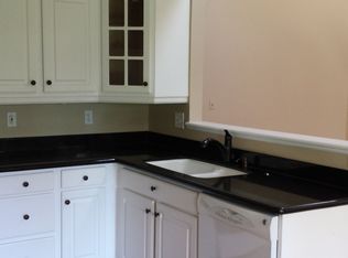 840 Redwood Ct, Highlands Ranch, CO 80126