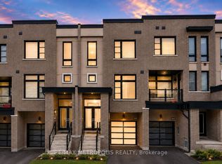 2521 Castlegate Cross, Pickering, ON L1X 0H7