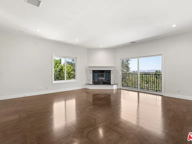 22405 Calipatria Dr — Photo 16