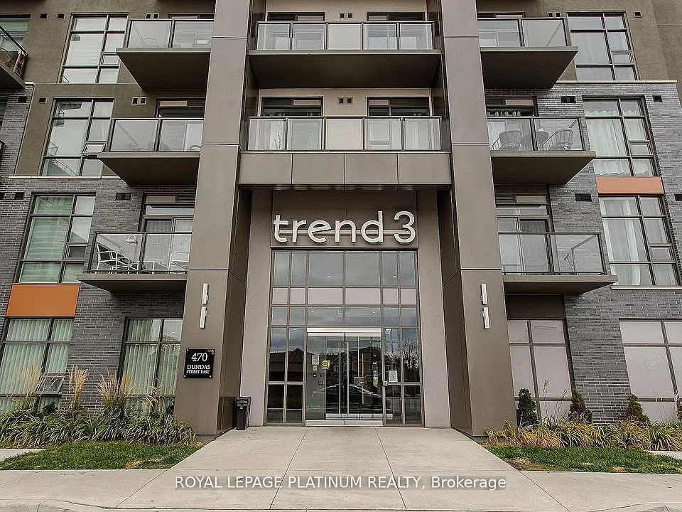 470 Dundas St E #114