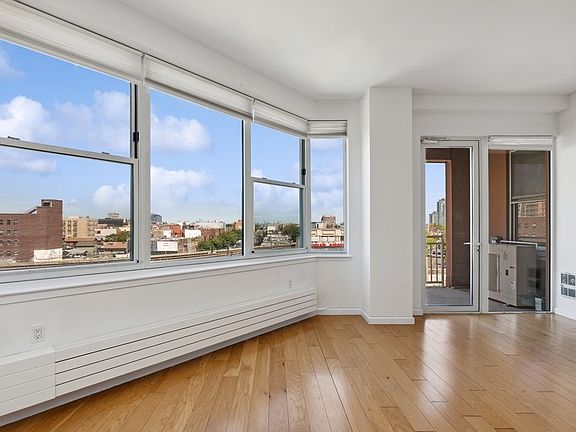 5th image of 50 Oceana Dr W APT 5G