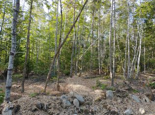 11 Sunset Hill Rd, Hancock, ME 04640