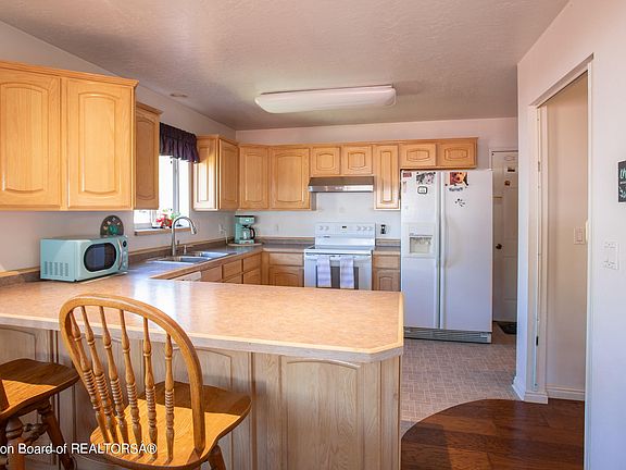 5th image of 167 Parkway Dr