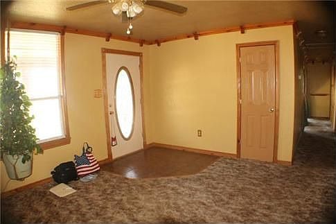 2nd image of 185 Lampasas Spur