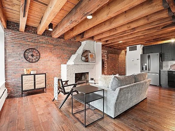 3rd image of 57 Fulton St APT 7