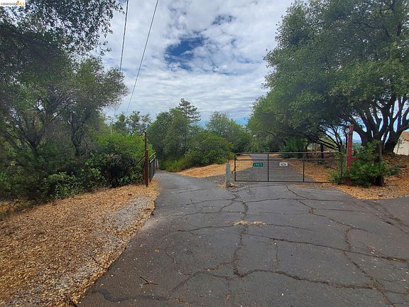 5th image of 19871 Panorama Pl S