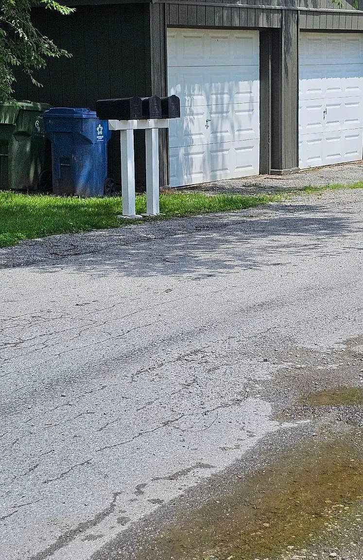 2 bed, 900 sqft, $980 — Photo 3
