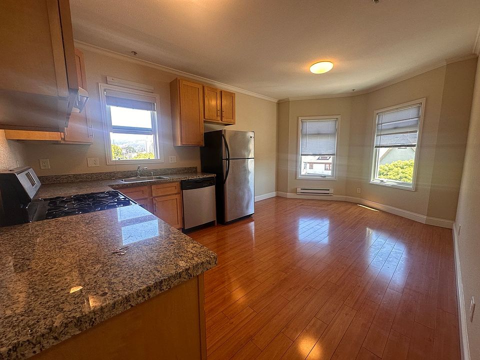 1st image of 3833 Telegraph Ave APT 16