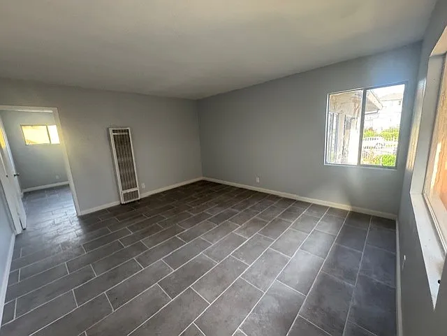 3334 W 85th St #3 — Photo 5