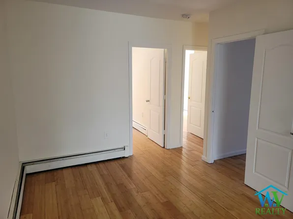 1116 Metcalf Ave, Bronx, NY 10472