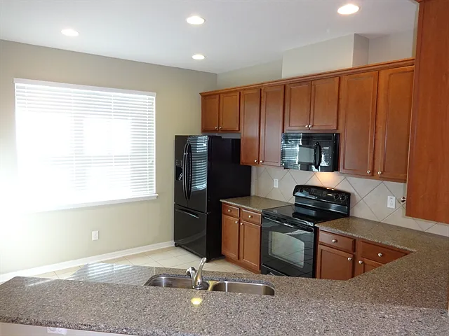 12868 Calderdale Ave — Photo 6