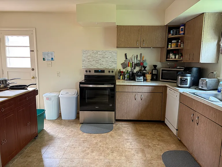 3607 Marlbrough Way #2 — Photo 6