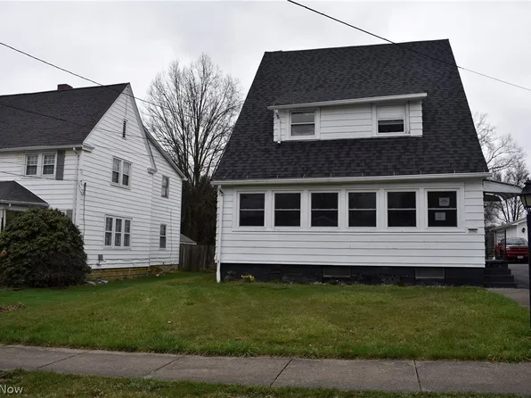 552 E 8th St, Salem, OH 44460