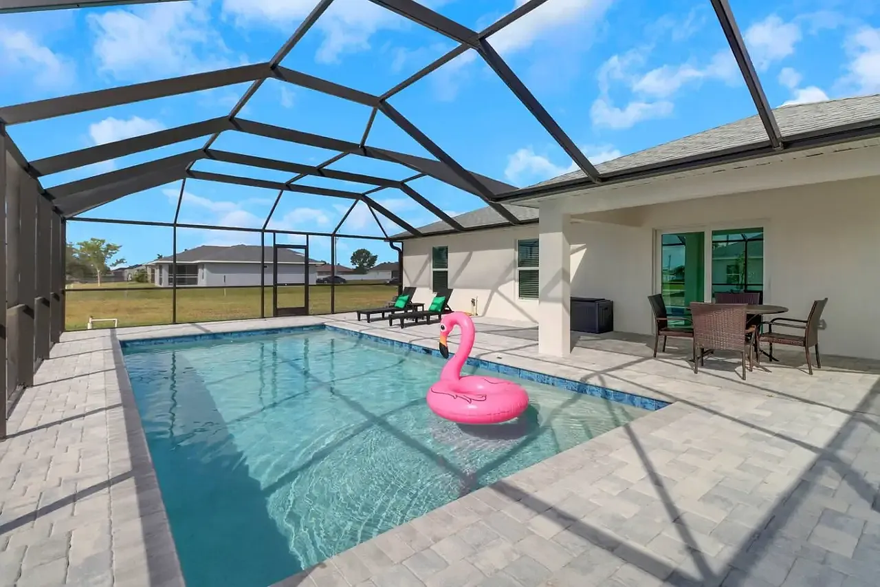 4 bed, 1767 sqft, $4,000 — Photo 2