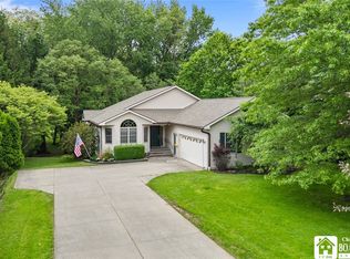 315 Chestnut St, Fredonia, NY 14063