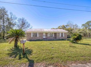 7001 & 7005 Old Spanish Trail Rd, Milton, FL 32570