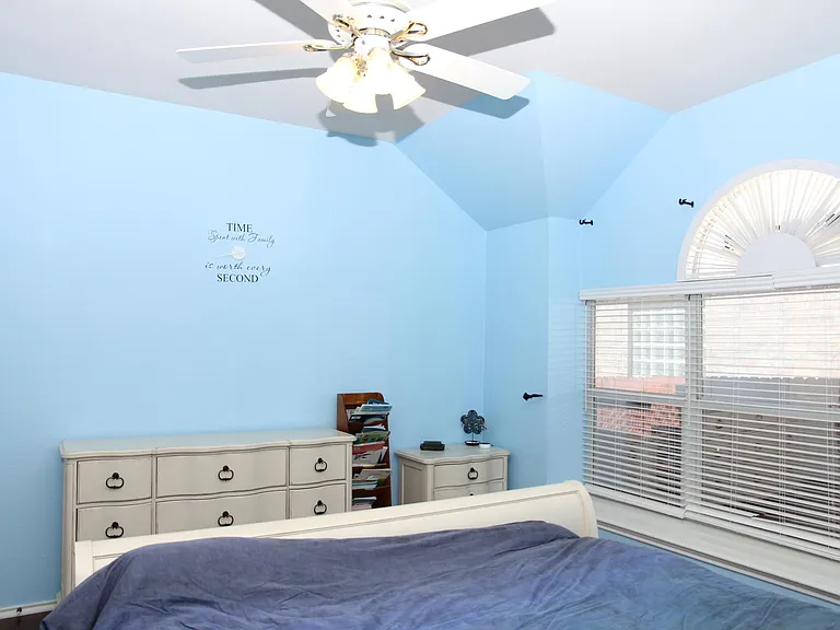 7826 Sierra Seco — Photo 15