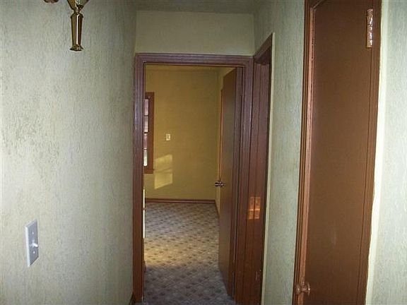 4th image of 1511 Carolina Ave