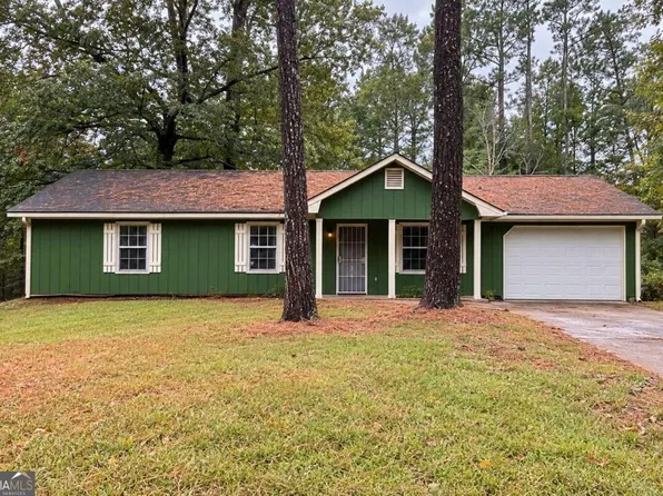 810 Navajo Trl, Covington, GA 30016