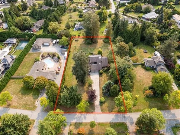 18208 21a Ave, Surrey, BC V3Z 9W2