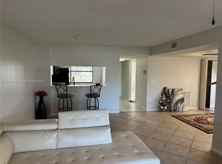 7590 Tahiti Ln APT 101, Lake Worth, FL 33467