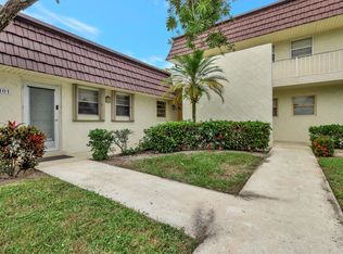 12001 Poinciana Blvd UNIT 102, Royal Palm Beach, FL 33411