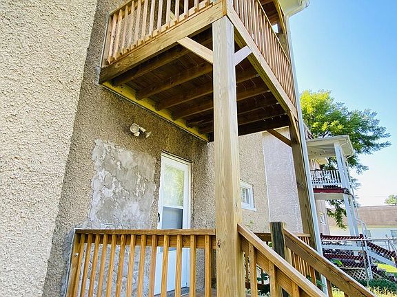 5th image of 3708 Vawter Ave
