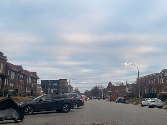5th image of 4525 Chouteau Ave