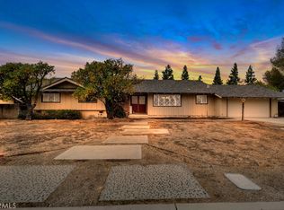 9915 Hallack Ave, Northridge, CA 91324