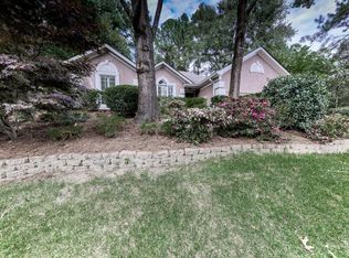 2106 Harbor Wood Cir, Woodstock, GA 30189