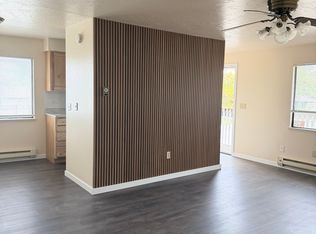 794 Washington St N APT 4, Twin Falls, ID 83301