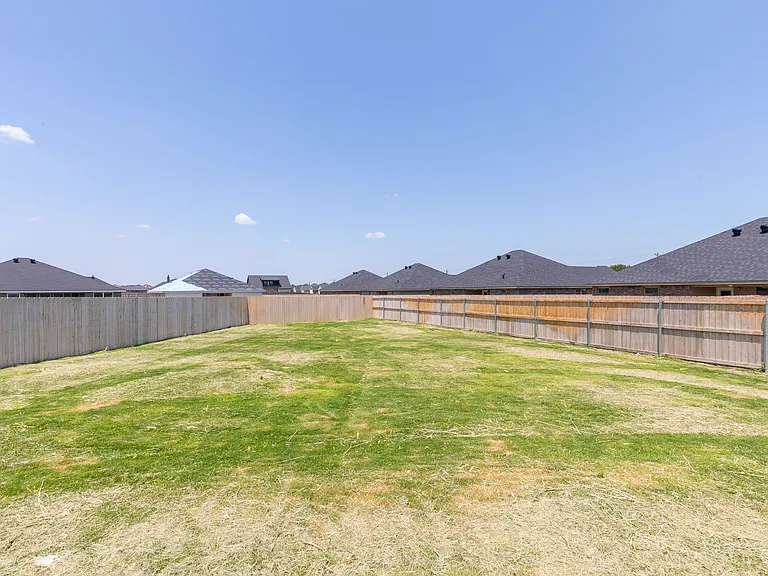 7701 Sawdust Trl — Photo 36
